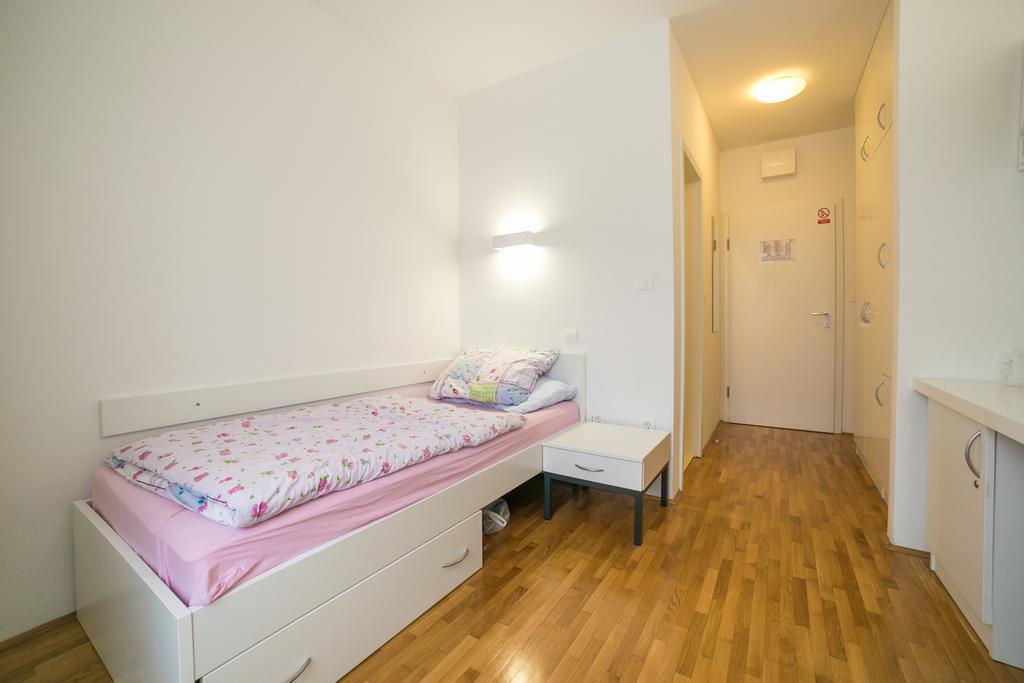 Rooms Kampus Split Eksteriør bilde